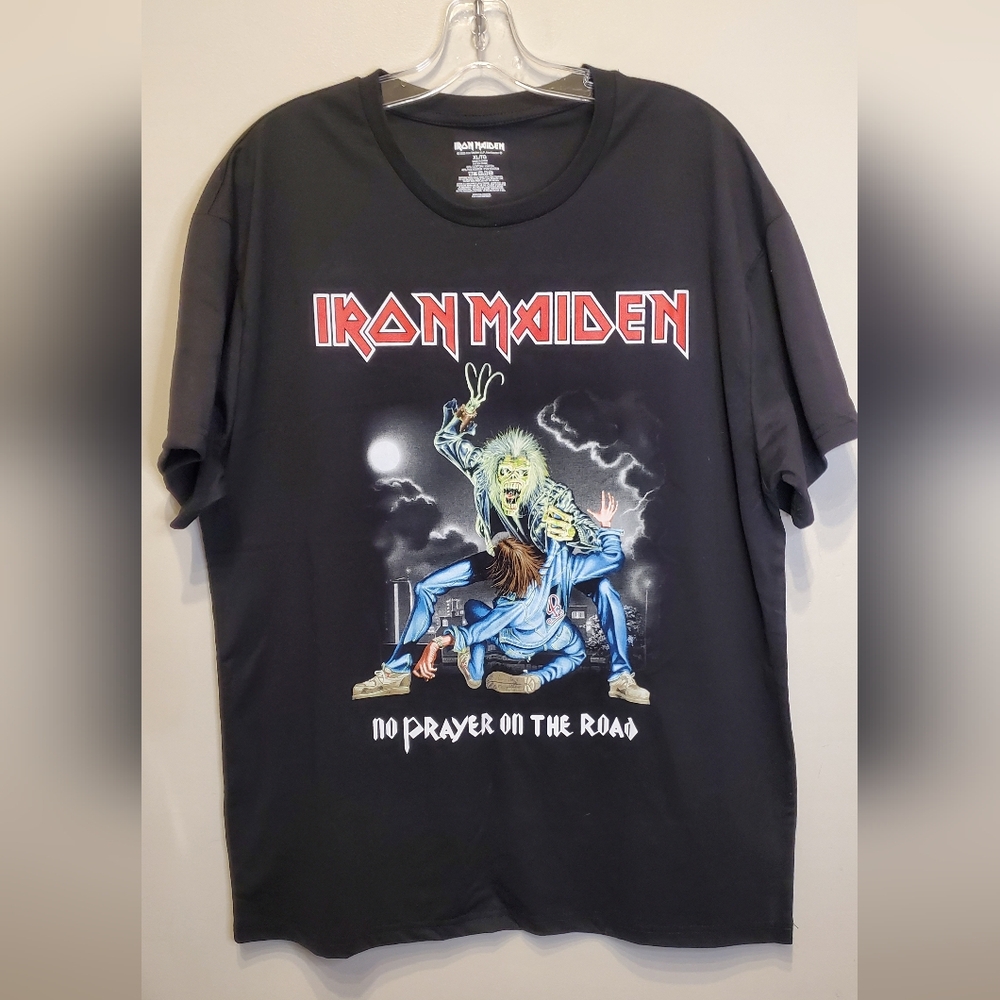 330. NWOT - Iron Maiden "No Prayer on the Road" Graphic Tee